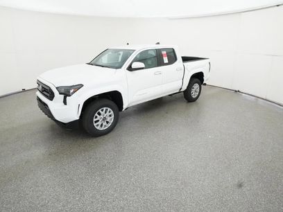 New 2025 Toyota Tacoma SR5