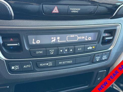 Used 2023 Honda Ridgeline RTL-E image 21