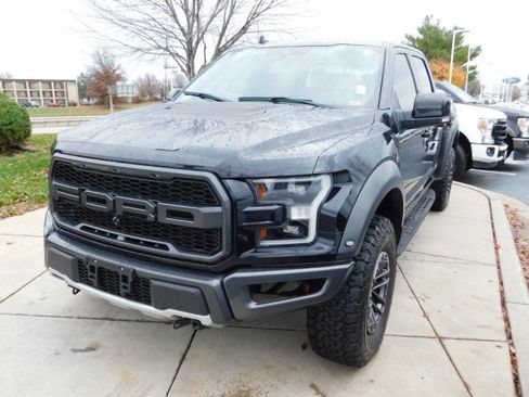 Used 2020 Ford F150 Raptor w/ Equipment Group 802A Luxury image 9