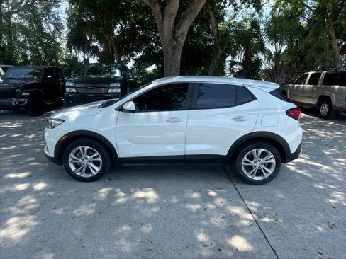 Used 2023 Buick Encore GX Preferred FWD image 11