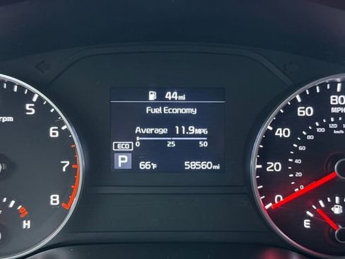 Used 2020 Kia Sportage LX image 17