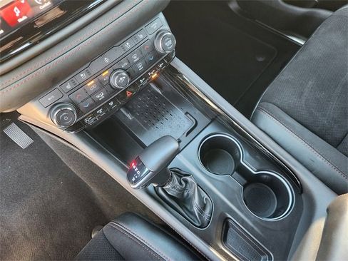 Used 2025 Dodge Durango GT image 19