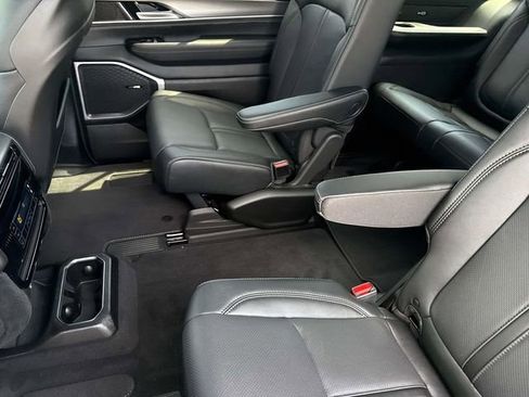 New 2026 Jeep Grand Wagoneer Limited image 13