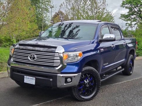 Used 2014 Toyota Tundra Limited w/ Limited Premium Package AWD/4WD image 8