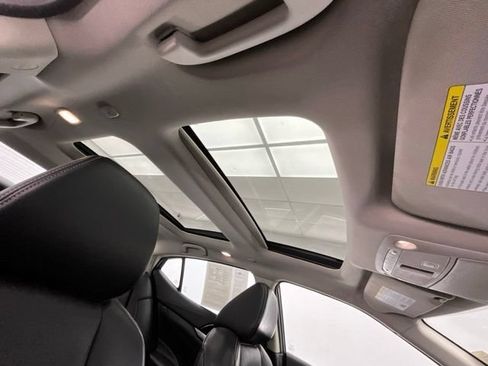 Used 2019 Nissan Maxima SL FWD image 7