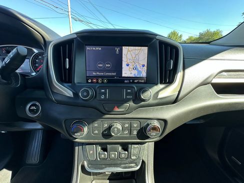 Used 2019 GMC Terrain Denali w/ Advanced Safety Package AWD/4WD image 16