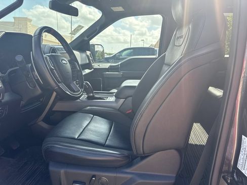 Used 2019 Ford F150 Raptor w/ Equipment Group 802A Luxury AWD/4WD image 9
