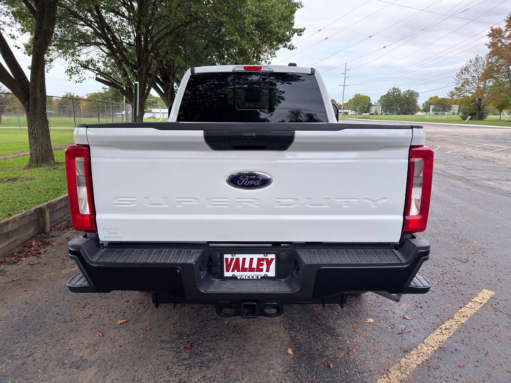 Used 2026 Ford F250 XL w/ Snow Plow Prep Package AWD/4WD image 13