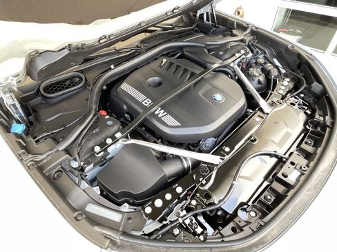 New 2026 BMW 740i w/ Executive Package RWD image 30