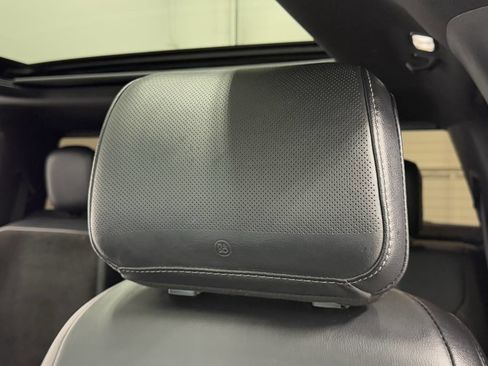 Used 2022 Ford F150 Lariat w/ Equipment Group 502A High image 12