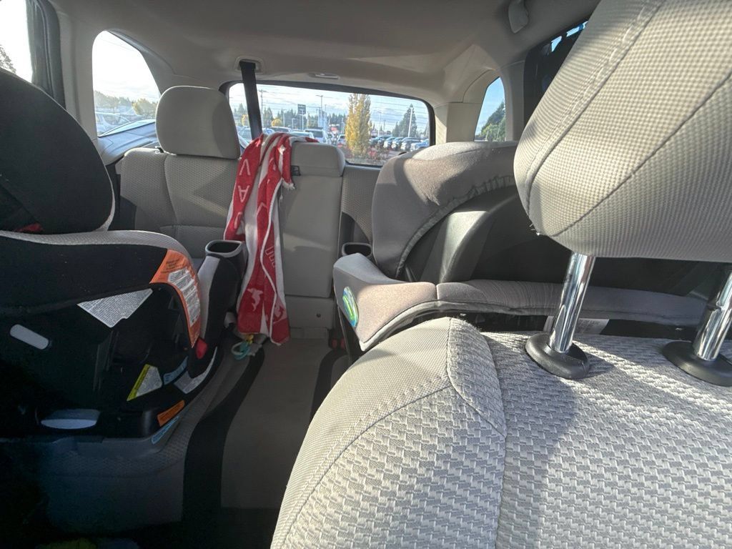 Used 2019 Subaru Forester Premium w/ All-Weather Package AWD/4WD image 10