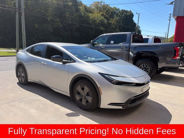 Used 2026 Toyota Prius LE FWD image 2