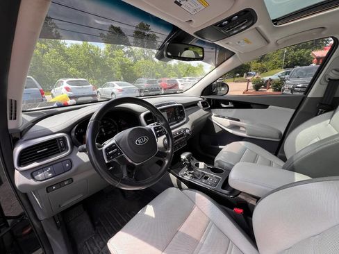 Used 2020 Kia Sorento SX AWD/4WD image 11