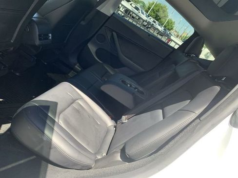 Used 2023 Tesla Model Y Long Range AWD/4WD image 10