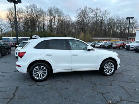 Used 2017 Audi Q5 2.0T Premium image 4