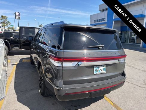 Used 2023 Lincoln Navigator Black Label image 8
