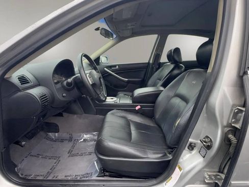 Used 2004 INFINITI G35 Base AWD 4dr Sedan w/Leather image 12