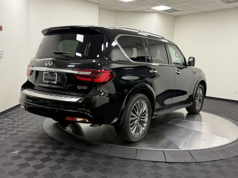 Used 2020 INFINITI QX80 Luxe w/ Sensory Package RWD image 8