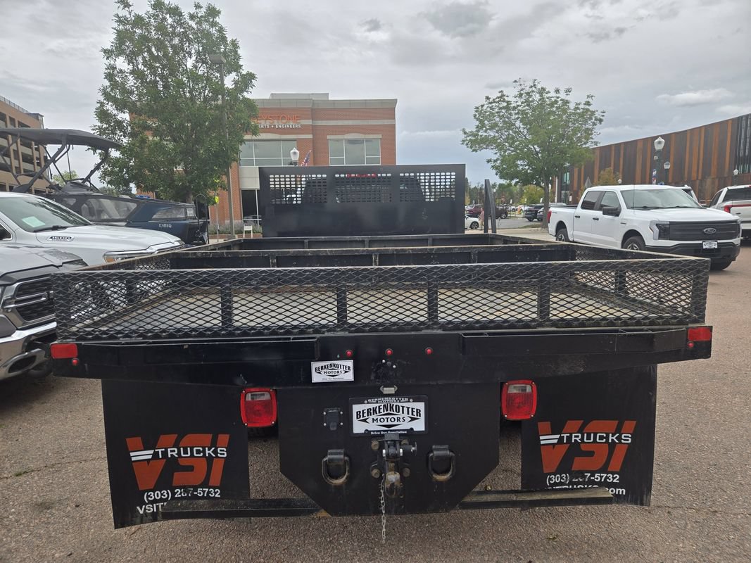 Used 2023 RAM 4500 SLT w/ Quick Order Package 27G SLT AWD/4WD image 8