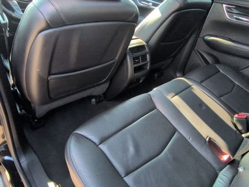 Used 2020 Cadillac XT5 Premium Luxury image 18