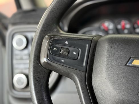 Used 2020 Chevrolet Silverado 1500 Custom w/ Custom Value Package image 35