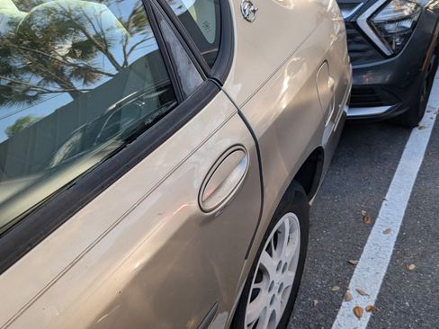 Used 2004 Chevrolet Impala w/ Preferred Equipment Group image 8