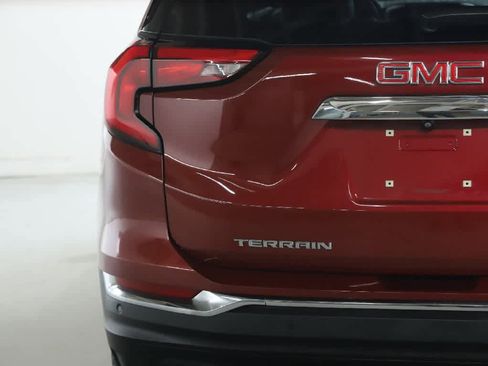 Used 2021 GMC Terrain SLT image 46