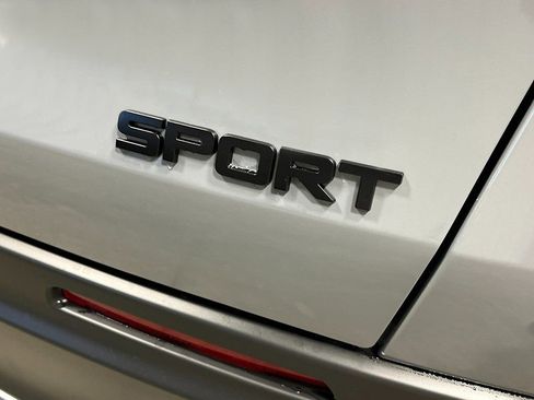 New 2026 Honda HR-V Sport image 11