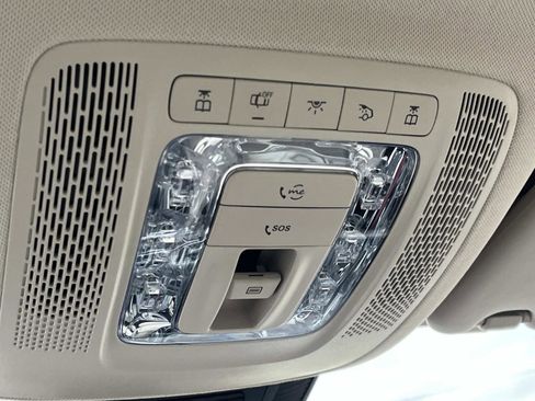 Certified 2025 Mercedes-Benz GLE 350 4MATIC image 31