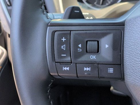 Used 2026 Nissan Rogue SV AWD/4WD image 18