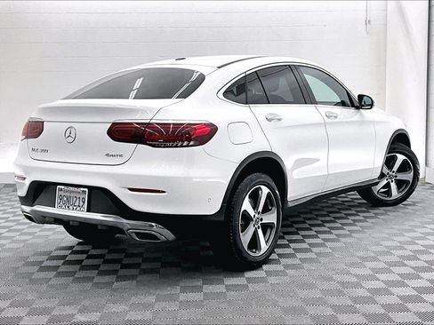 Certified 2023 Mercedes-Benz GLC 300 4MATIC Coupe image 11