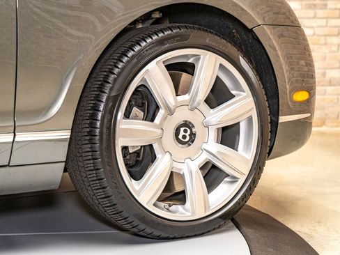 Used 2006 Bentley Flying Spur Flying Spur image 17