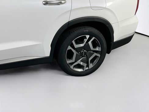 Used 2023 Hyundai Palisade Limited AWD/4WD image 32