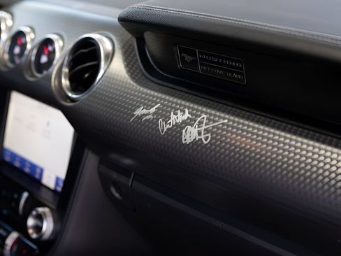 Used 2020 Ford Mustang GT Premium w/ GT Performance Package RWD image 55