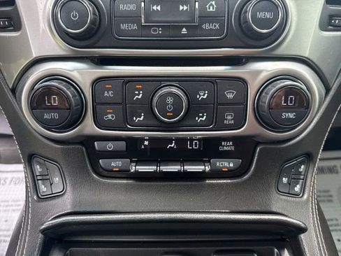 Used 2019 Chevrolet Tahoe Premier AWD/4WD image 21