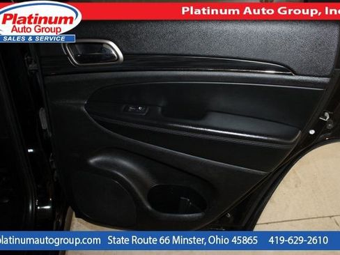 Used 2019 Jeep Grand Cherokee Limited X image 37