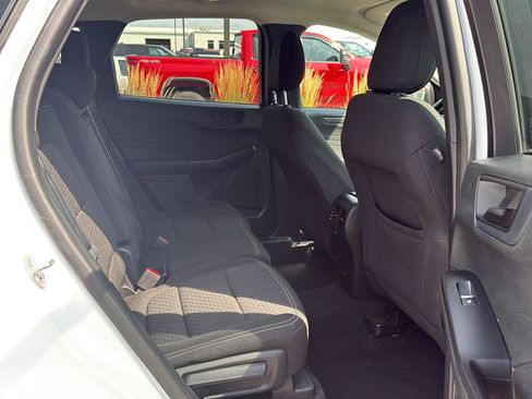 Used 2023 Ford Escape Active AWD/4WD image 11