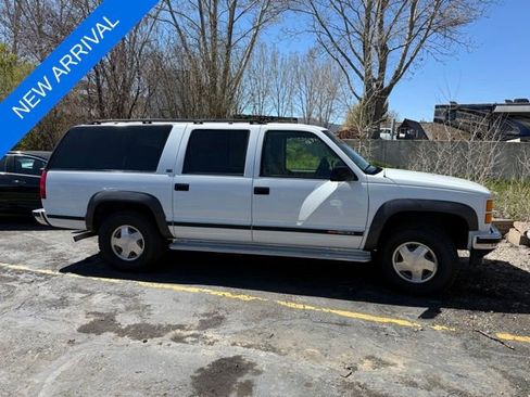 Used 1995 GMC Suburban 4WD image 4