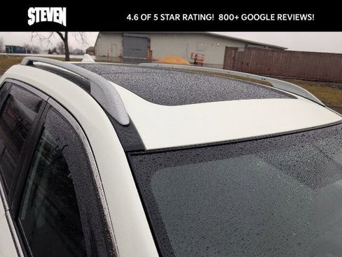 Used 2017 Nissan Rogue SV w/ Sun & Sound Touring Package image 13