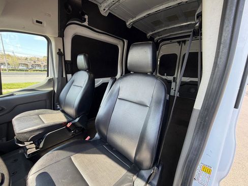 Used 2023 Ford Transit 250 148 High Roof w/ Load Area Protection Package image 13