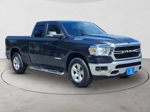 Used 2021 RAM 1500 Big Horn AWD/4WD image 3