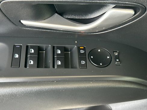 Used 2025 Hyundai Tucson SEL image 12