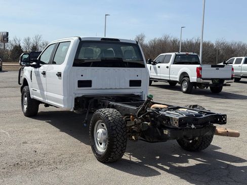 Used 2019 Ford F350 XL w/ Power Equipment Group image 7