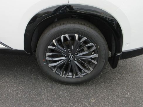 New 2026 Nissan Rogue Platinum w/ Platinum Premium Package AWD/4WD image 9