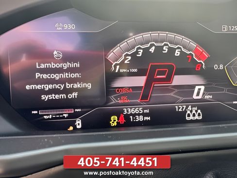 Used 2020 Lamborghini Urus AWD/4WD image 30