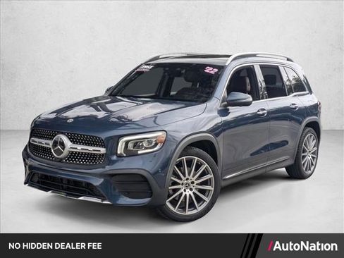 Used 2022 Mercedes-Benz GLB 250 4MATIC image 1