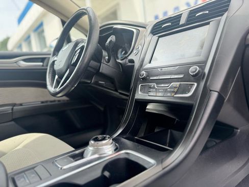Used 2020 Ford Fusion SE w/ Equipment Group 151A FWD image 54
