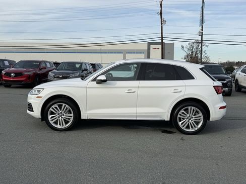 Used 2018 Audi Q5 2.0T Premium Plus w/ Premium Plus Package image 3