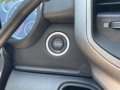 New 2024 RAM 5500 Tradesman image 27