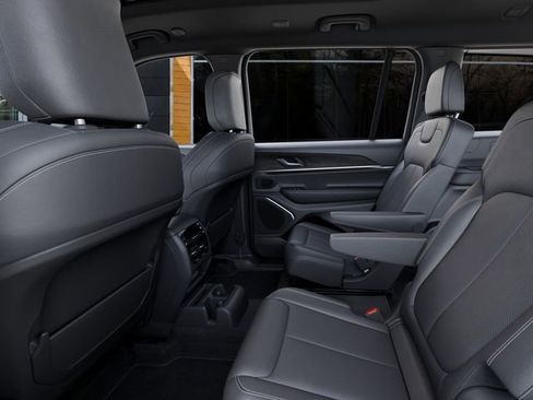 New 2026 Jeep Grand Cherokee L Limited image 23